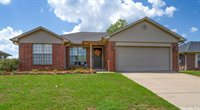 865 Brownstone Drive, Conway, AR 72034