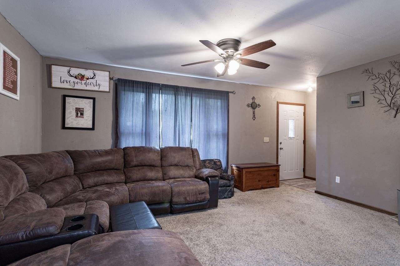 1210 Pasha Avenue, Mosinee, WI 54455