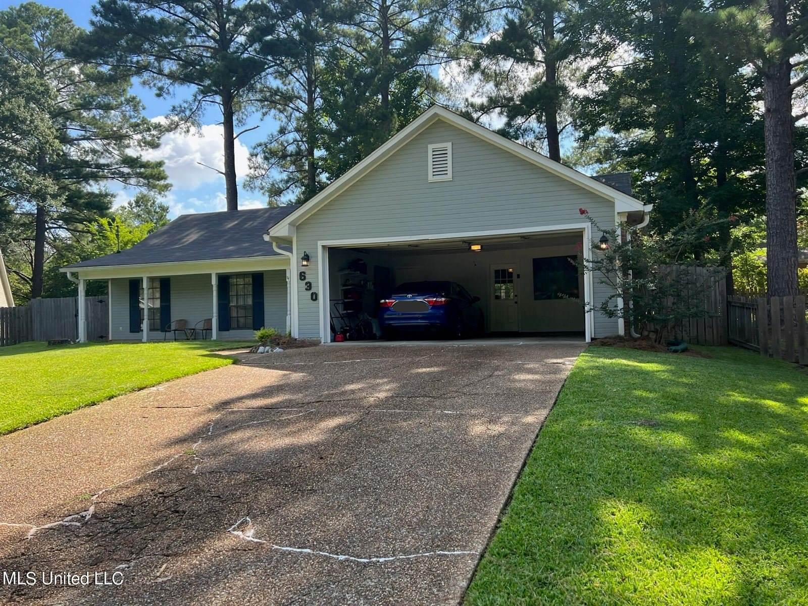 690 Greenfield Drive, Ridgeland, MS 39157