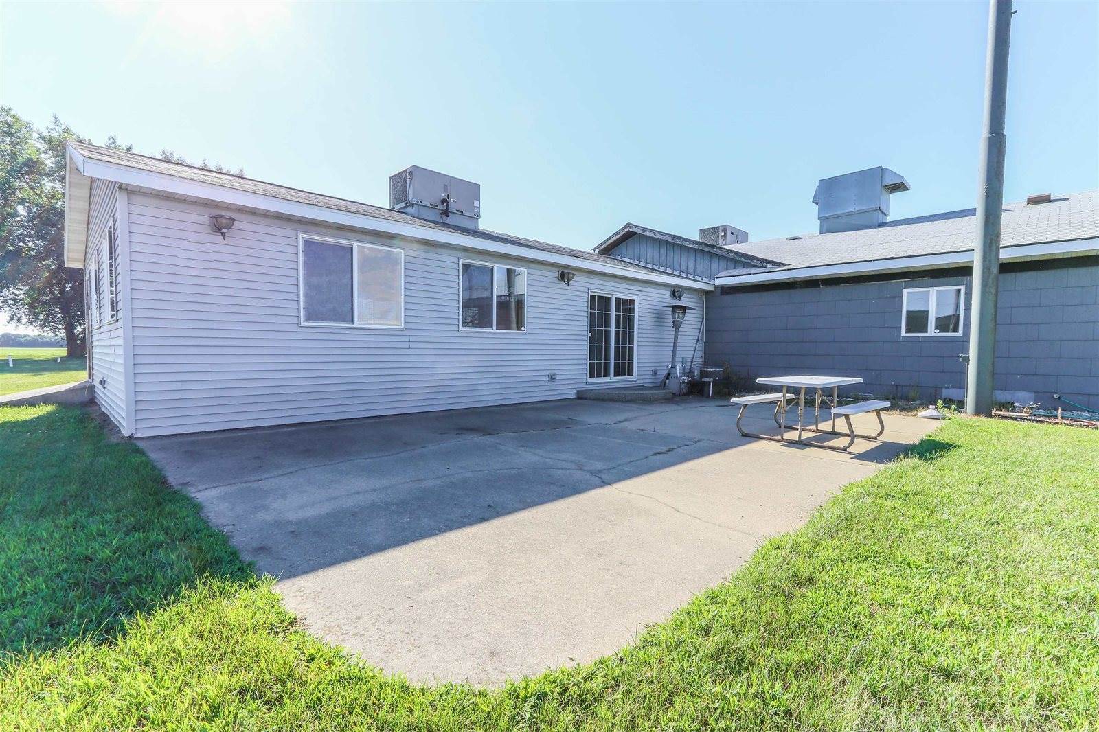 N6433 5th Avenue, Plainfield, WI 54966