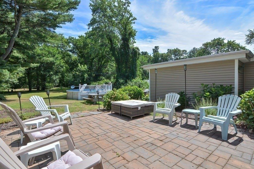 177 Thacher St, Attleboro, MA 02703