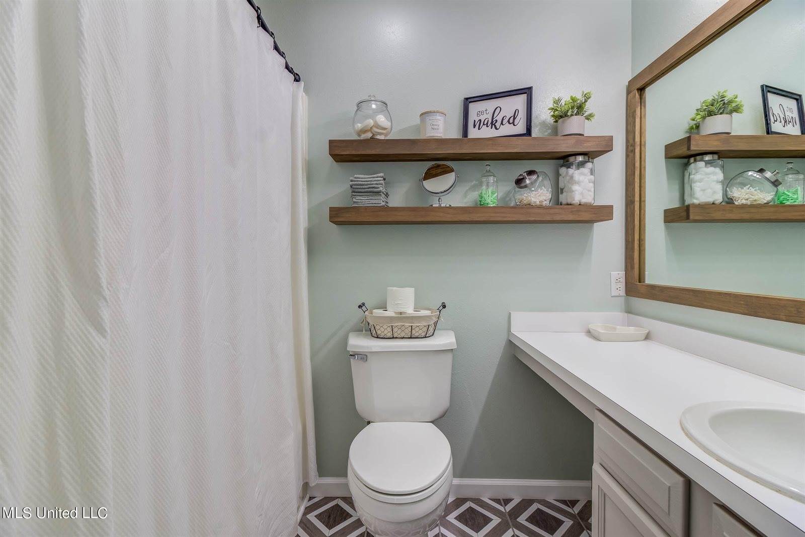 10735 Plummer Circle, Gulfport, MS 39503