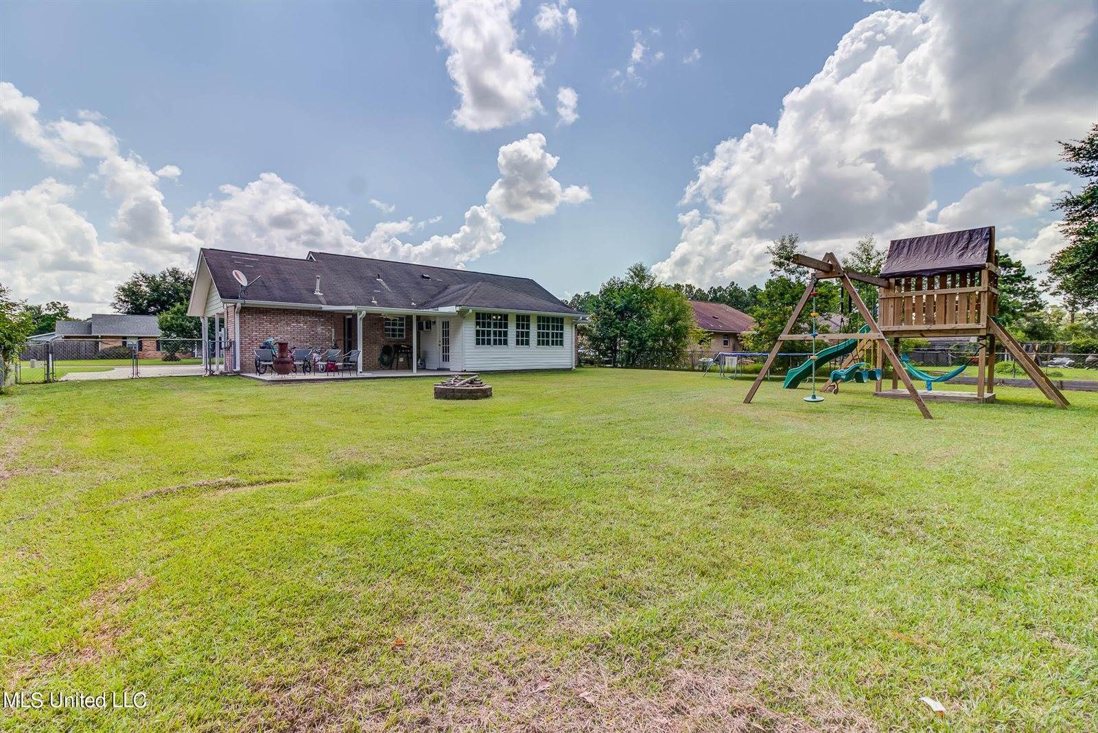 10735 Plummer Circle, Gulfport, MS 39503