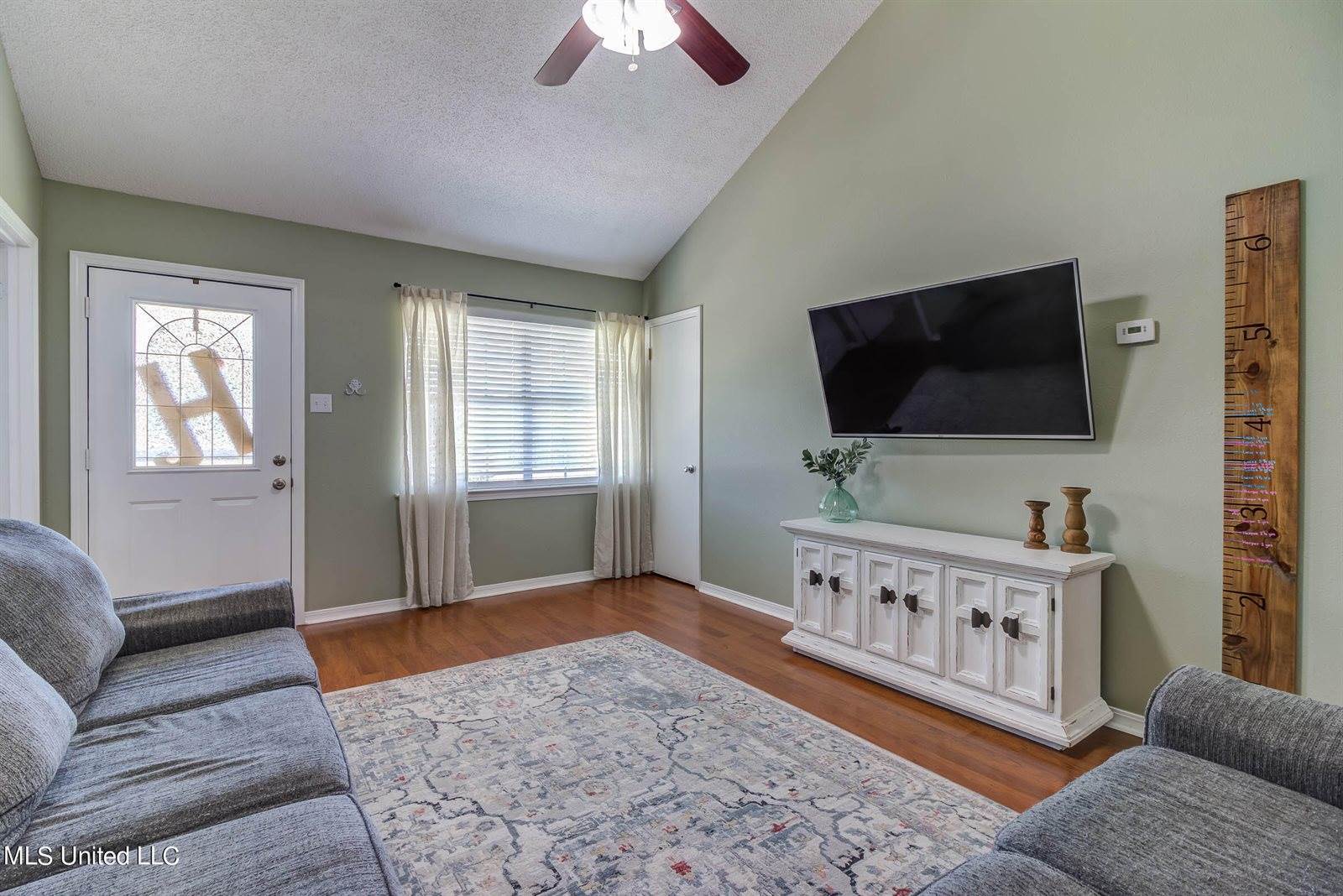 10735 Plummer Circle, Gulfport, MS 39503