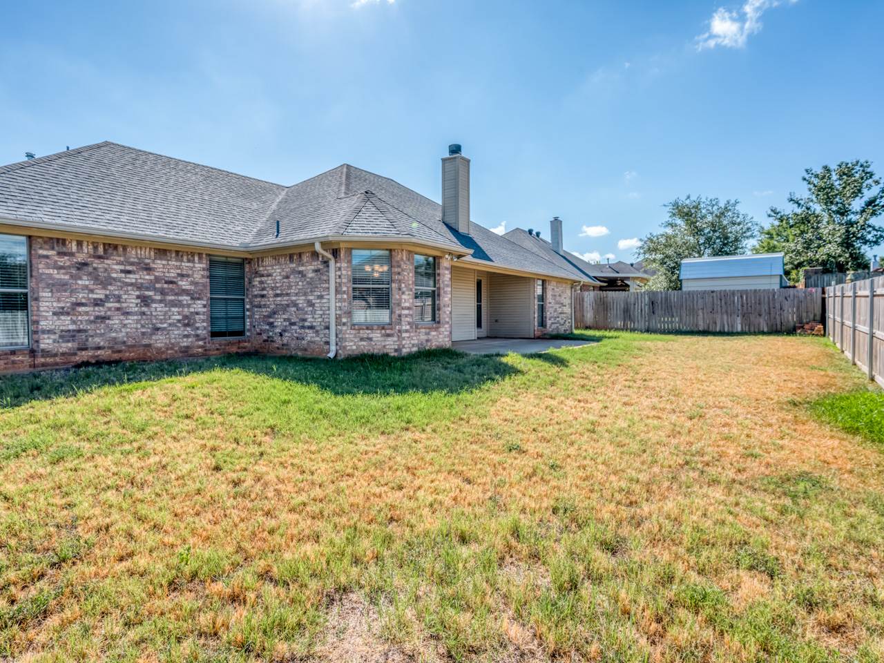 109 Abbey Rd, Bullard, TX 75757