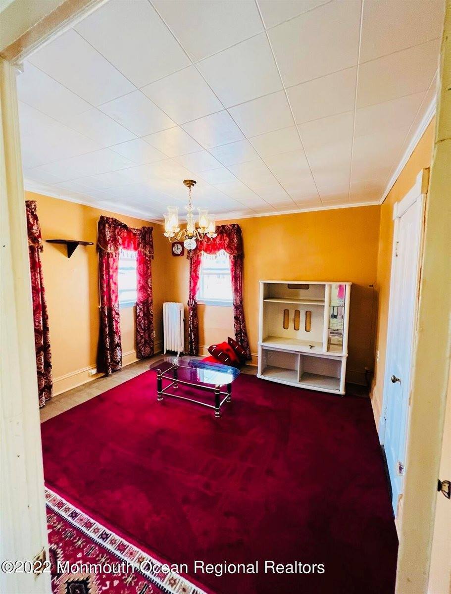 323 4th Street, South Amboy, NJ 08879