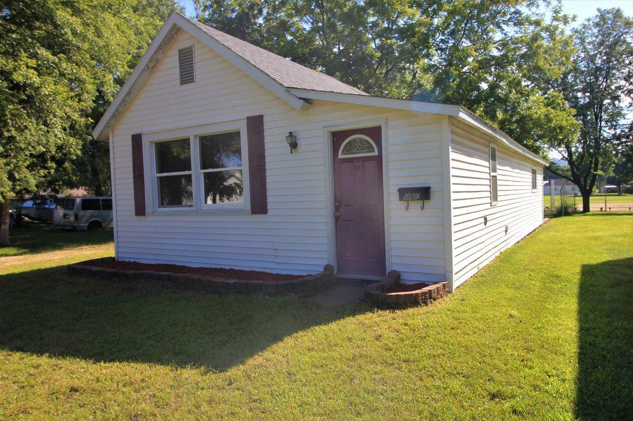 940 S Beaumont Rd, Prairie Du Chien, WI 53821