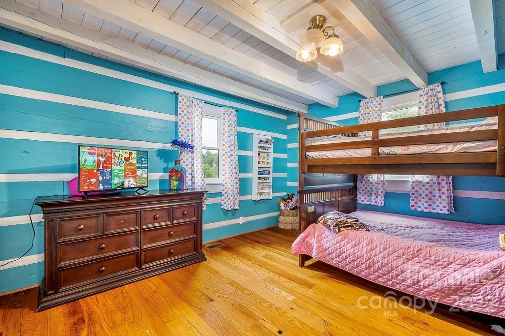 8472 Jacob Fork River Road, Vale, NC 28168