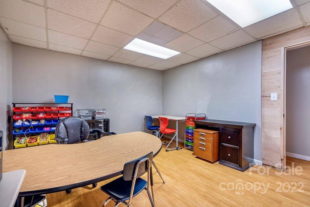 8472 Jacob Fork River Road, Vale, NC 28168