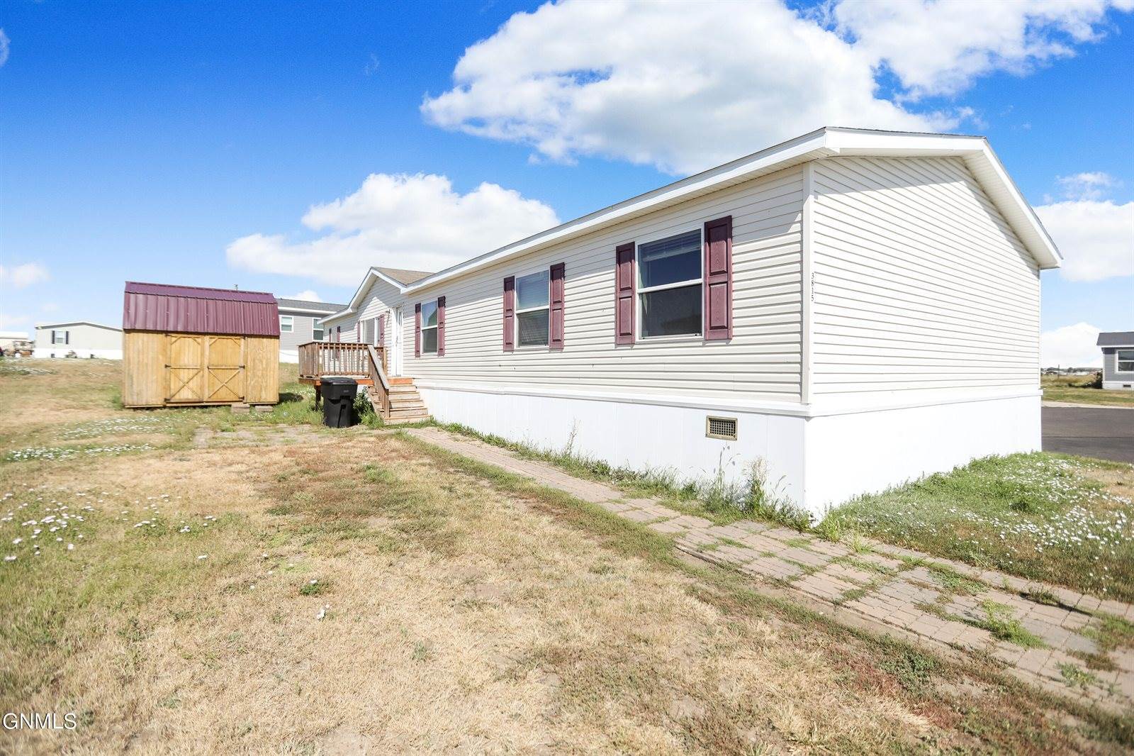 3815 22nd Avenue West, Williston, ND 58801