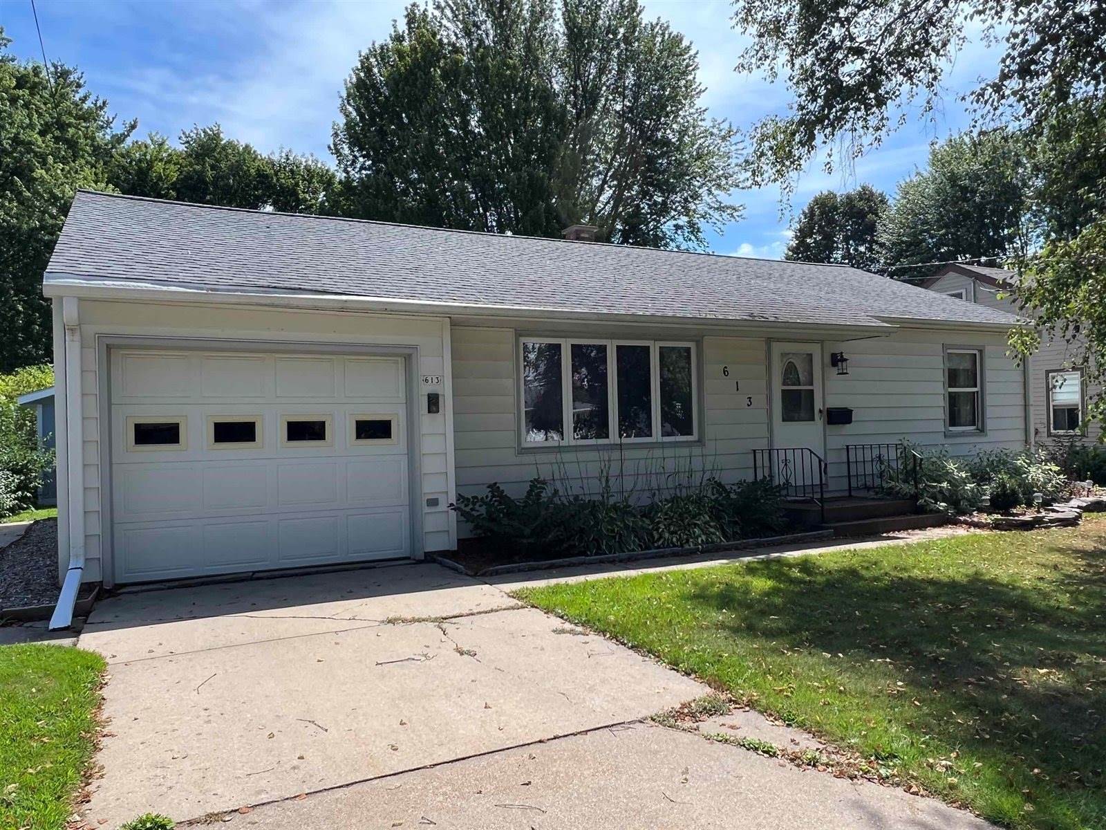 613 S Felker Avenue, Marshfield, WI 54449