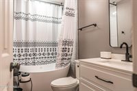 633 Lilac Lane, Vass, NC 28394