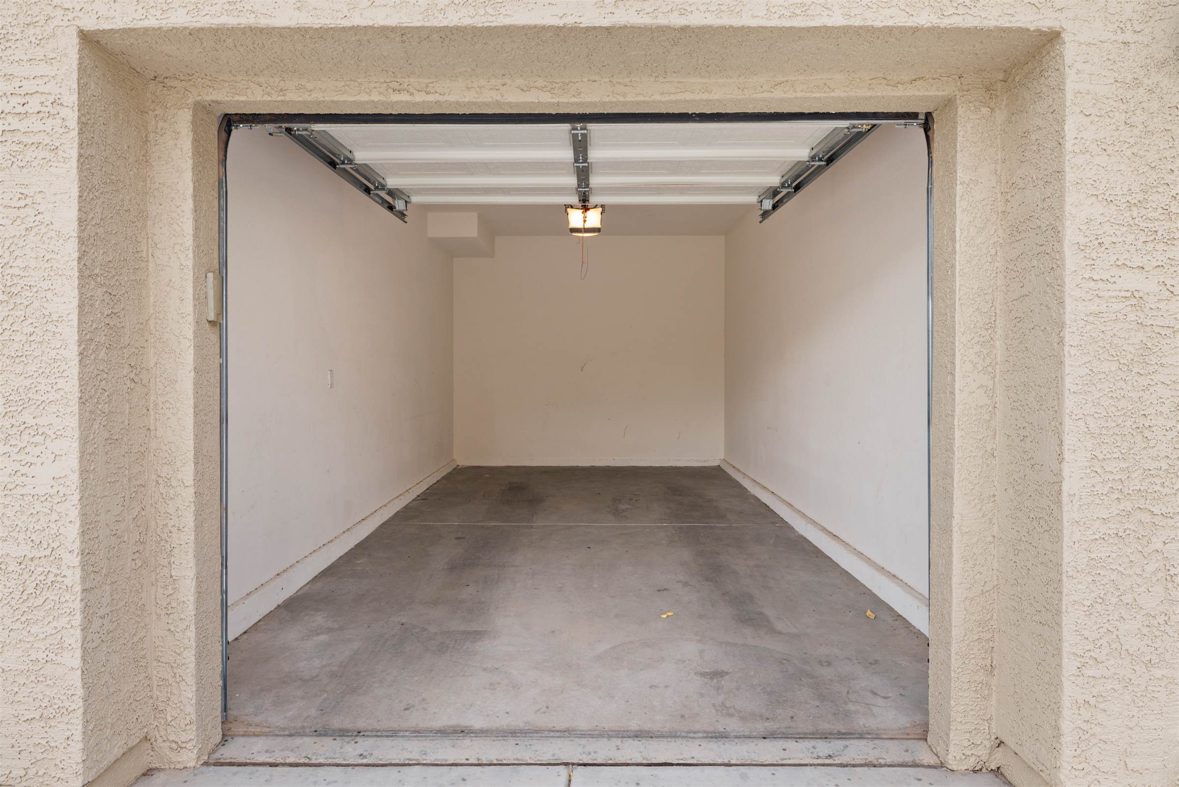 10809 Garden Mist Drive, Las Vegas, NV 89135