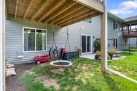 1207 Creekside Dr, Tiffin, IA 52340
