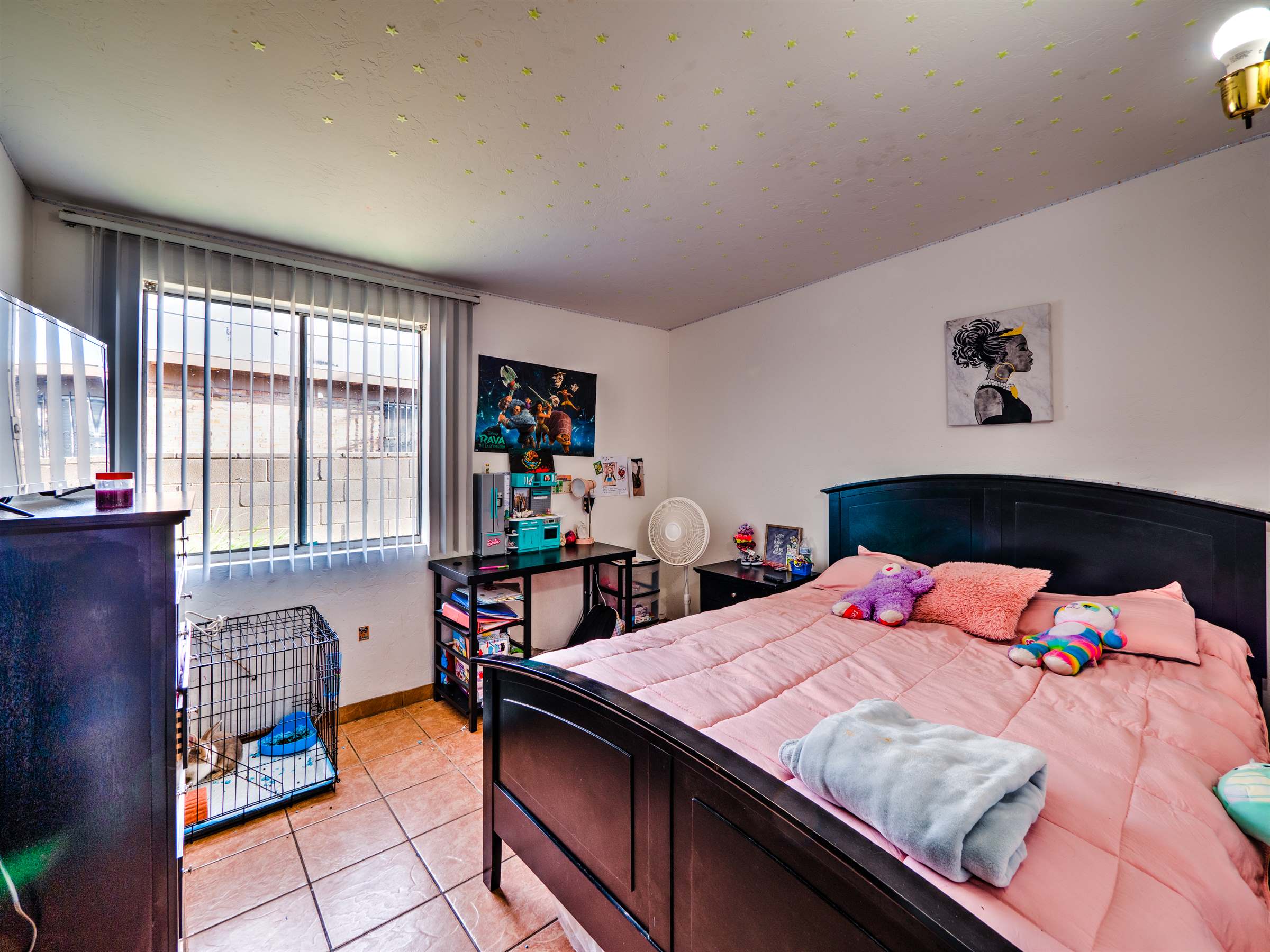 6640 S 8th Avenue, Tucson, AZ 85756