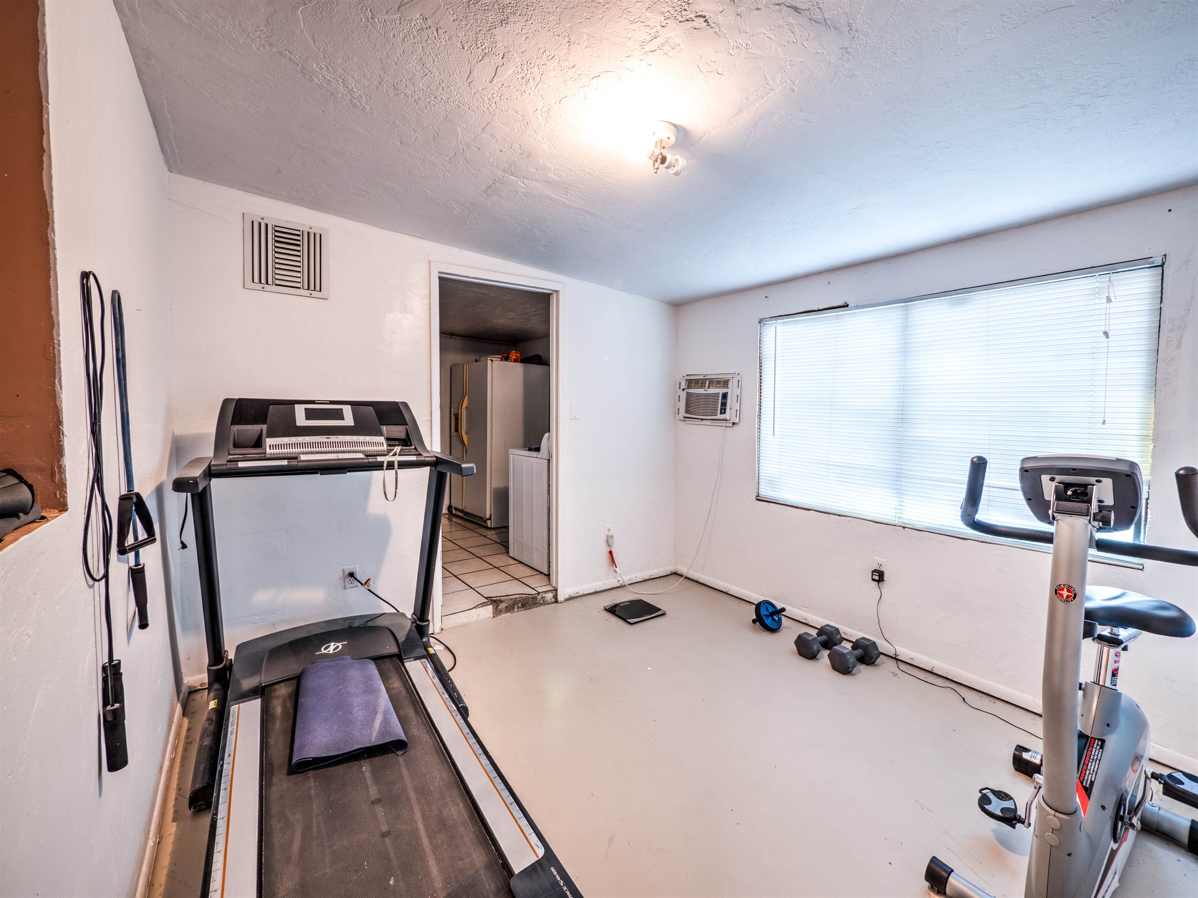 6640 S 8th Avenue, Tucson, AZ 85756