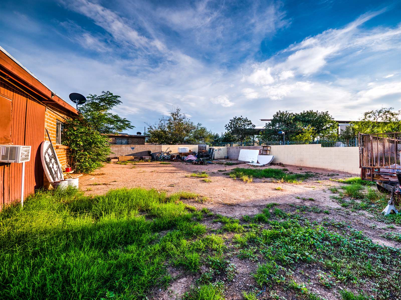 6640 S 8th Avenue, Tucson, AZ 85756