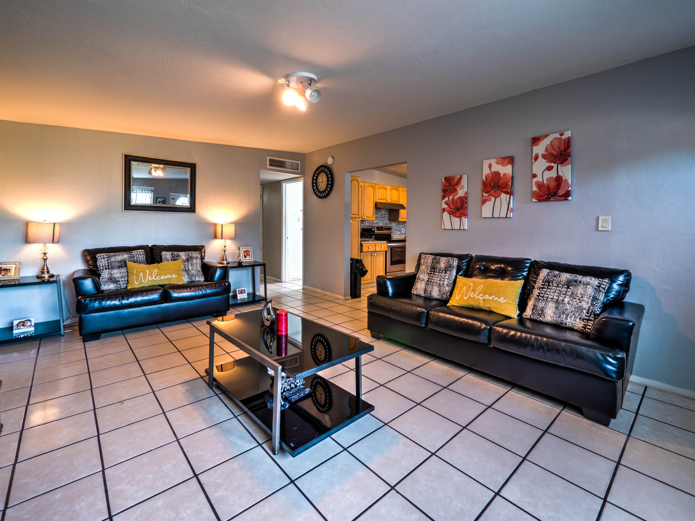 6640 S 8th Avenue, Tucson, AZ 85756