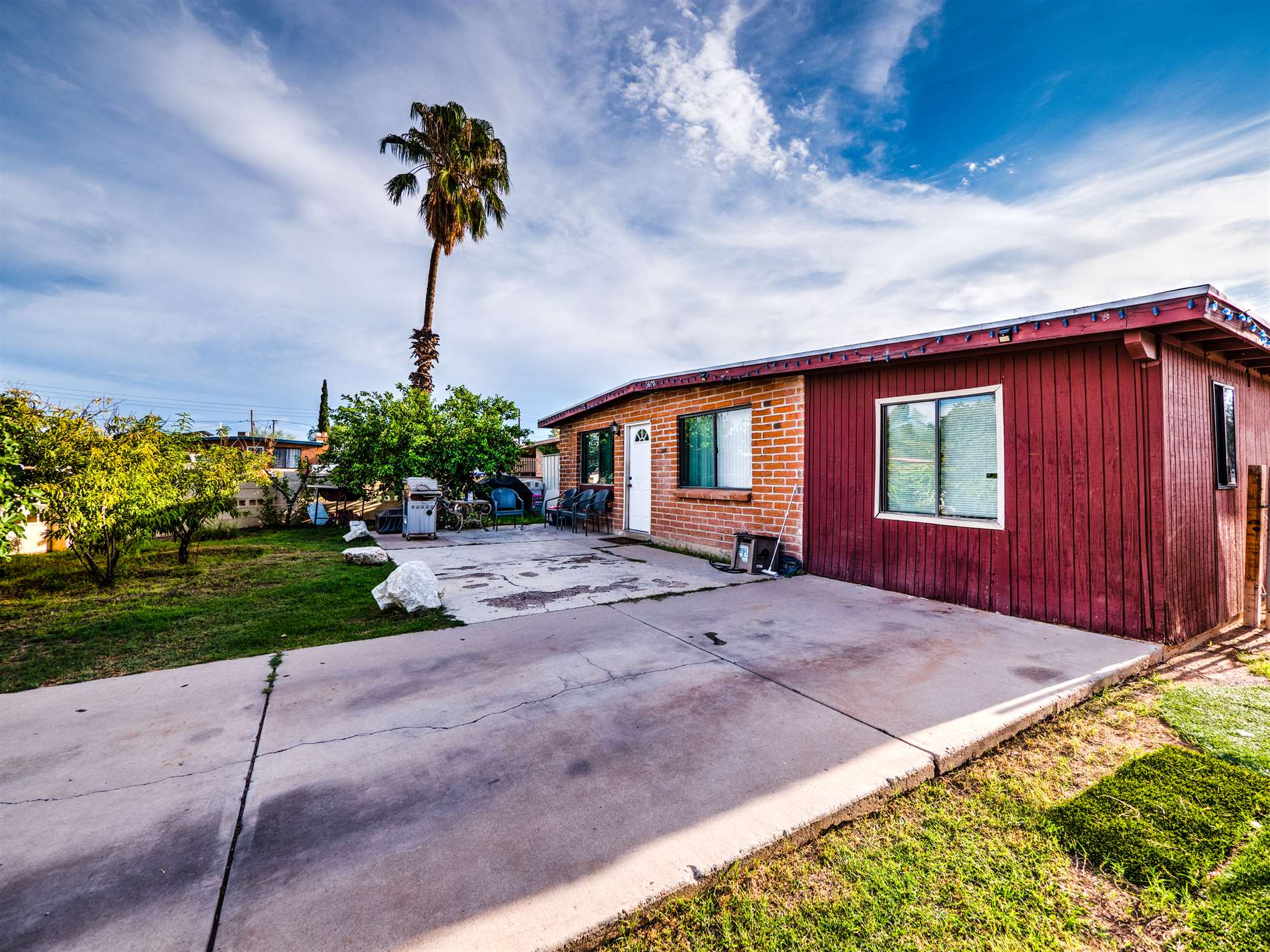 6640 S 8th Avenue, Tucson, AZ 85756