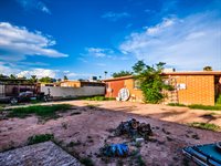 6640 S 8th Avenue, Tucson, AZ 85756