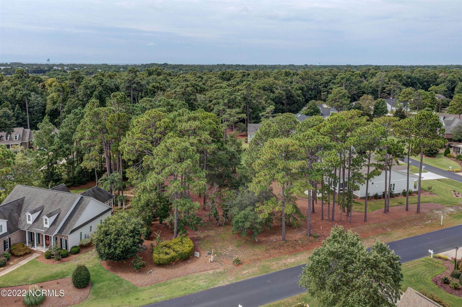 3575 Medinah Avenue East, Southport, NC 28461