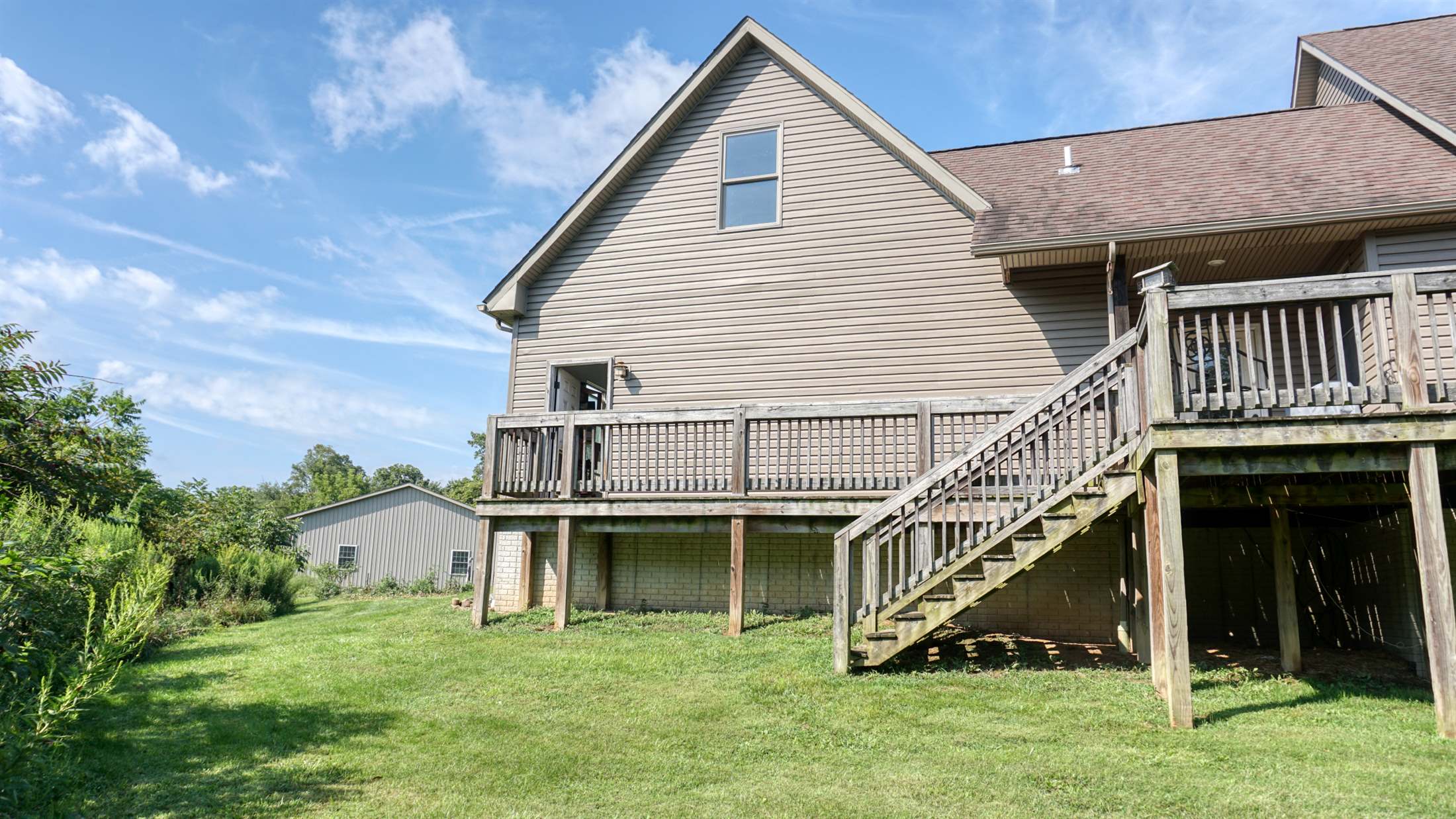 64900 Redbud Road, Cambridge, OH 43725