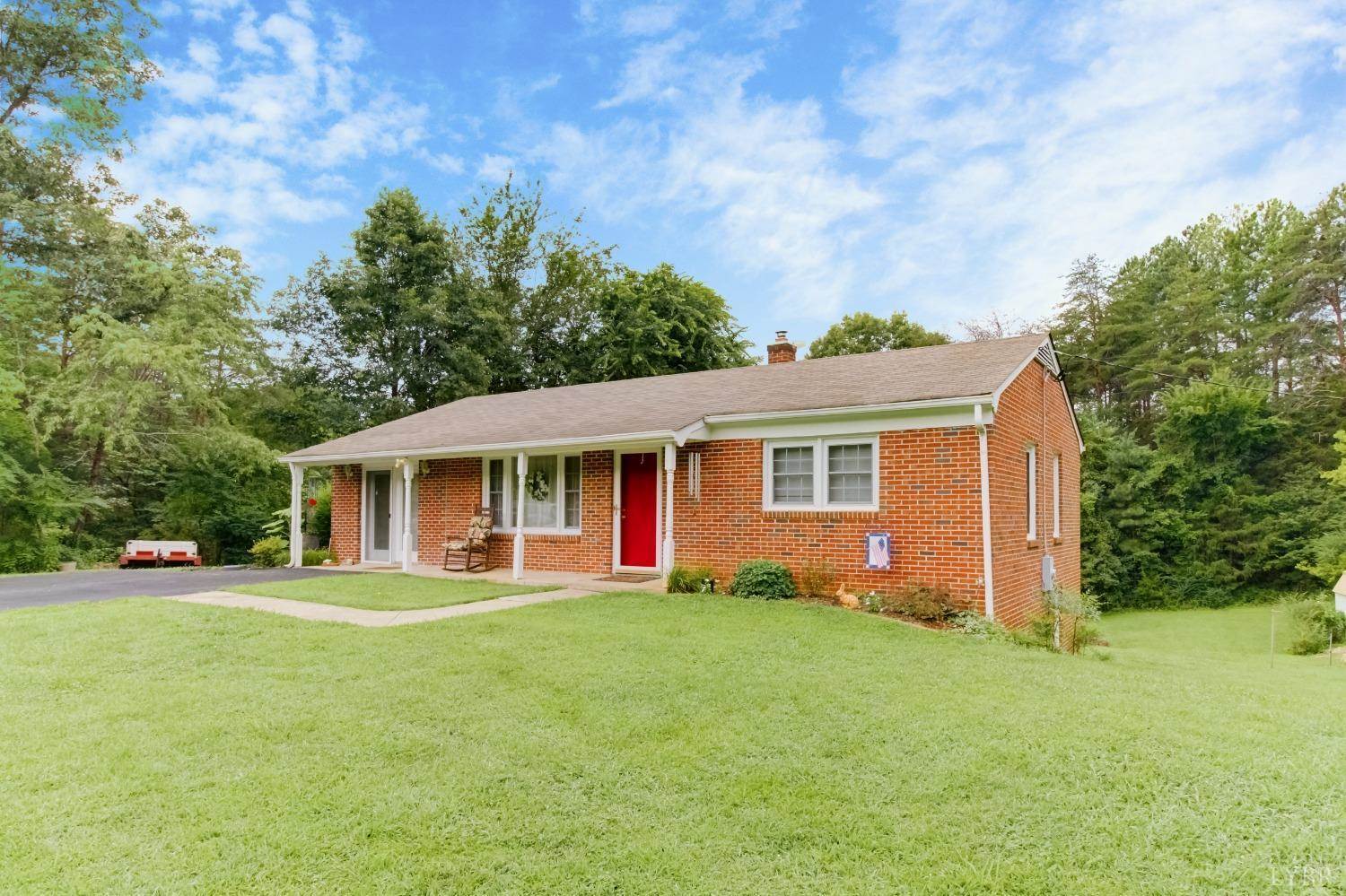 3829 River Ridge Road, Appomattox, VA 24522