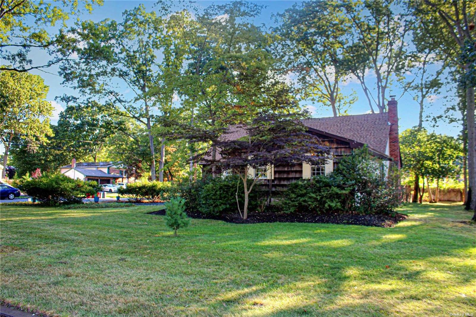 93 Forest Drive, Ronkonkoma, NY 11779