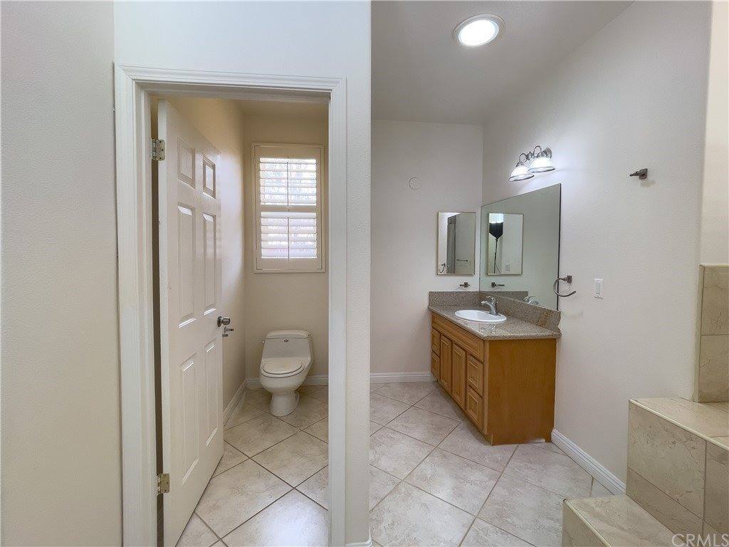 11584 Cottonwood Avenue, Hesperia, CA 92345