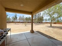 11584 Cottonwood Avenue, Hesperia, CA 92345
