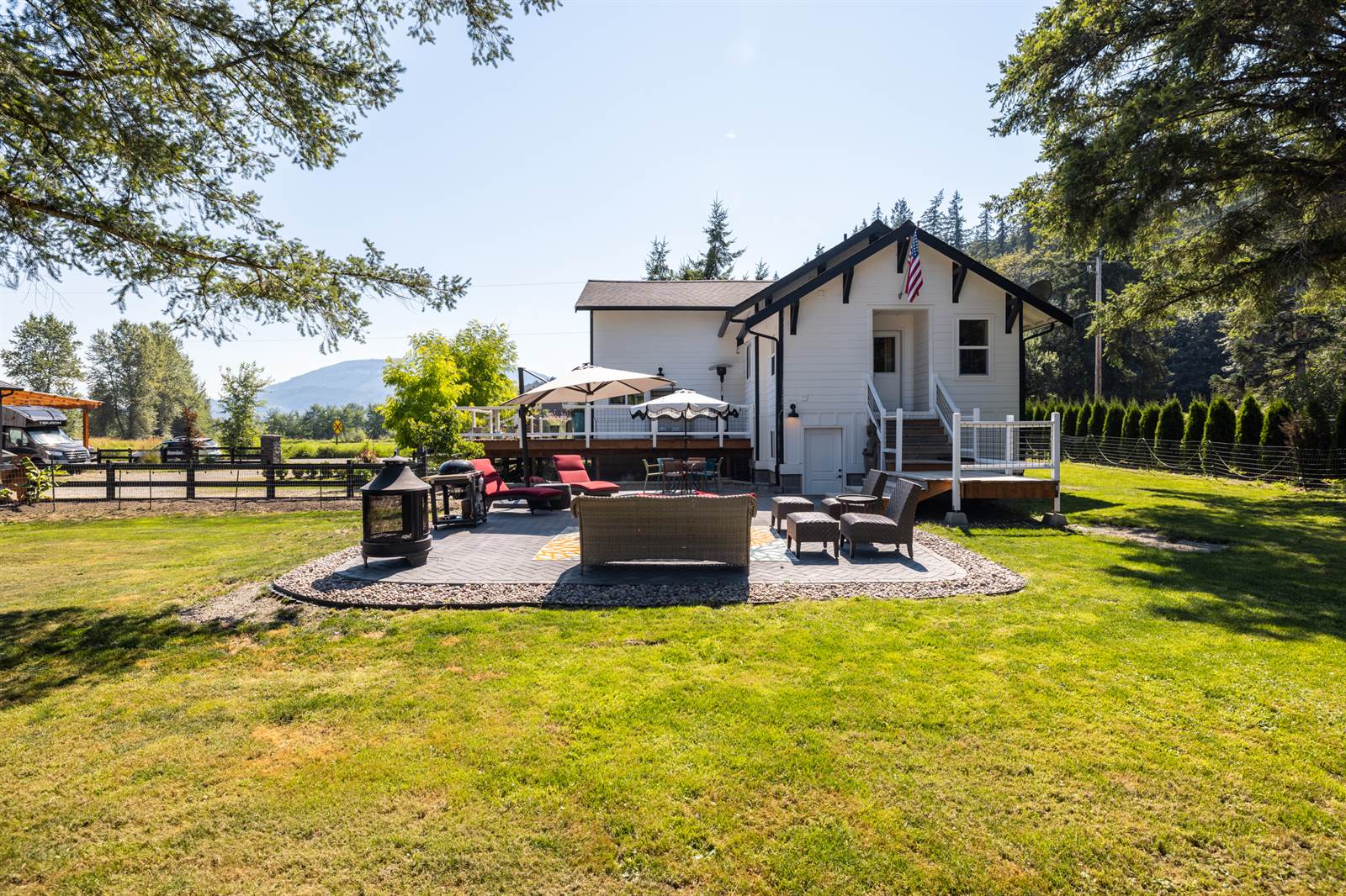 1904 Valley Highway, Deming, WA 98220