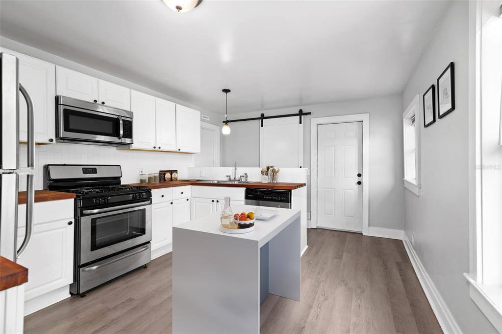 3806 North Tampa Street, Tampa, FL 33603