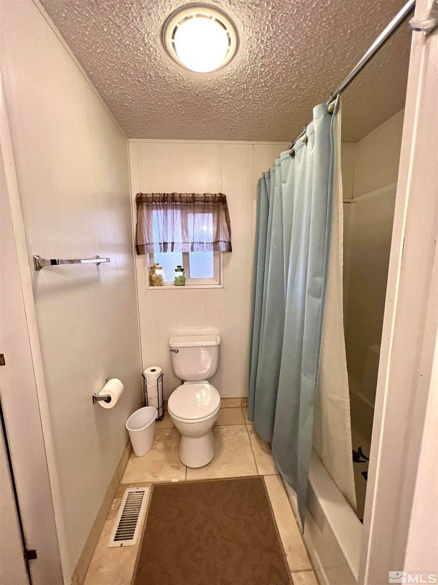 60 4th, Battle Mountain, NV 89820