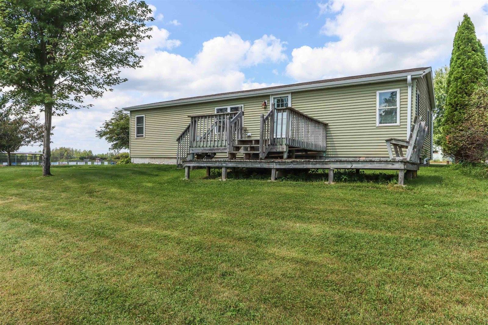 1760 Park Street, Rudolph, WI 54475