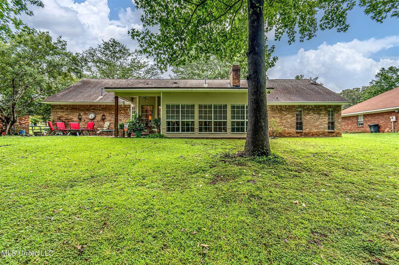 606 Treeline Drive, Brandon, MS 39042