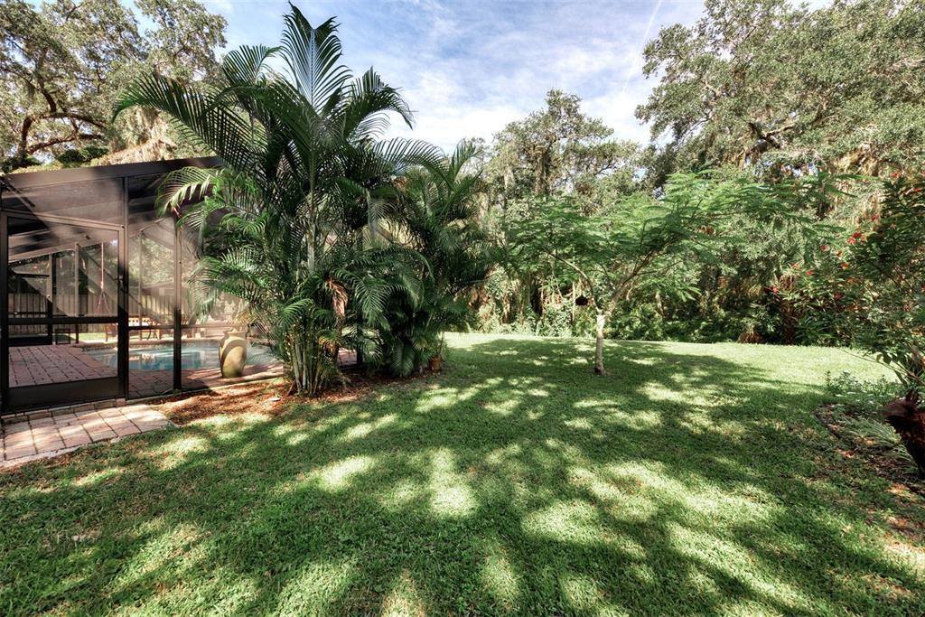2562 Mapleloft Road, Sarasota, FL 34232
