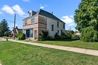 1334 Marquette Ave, South Milwaukee, WI 53172