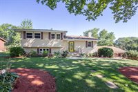 2700 Northcrest Drive, Downers Grove, IL 60516