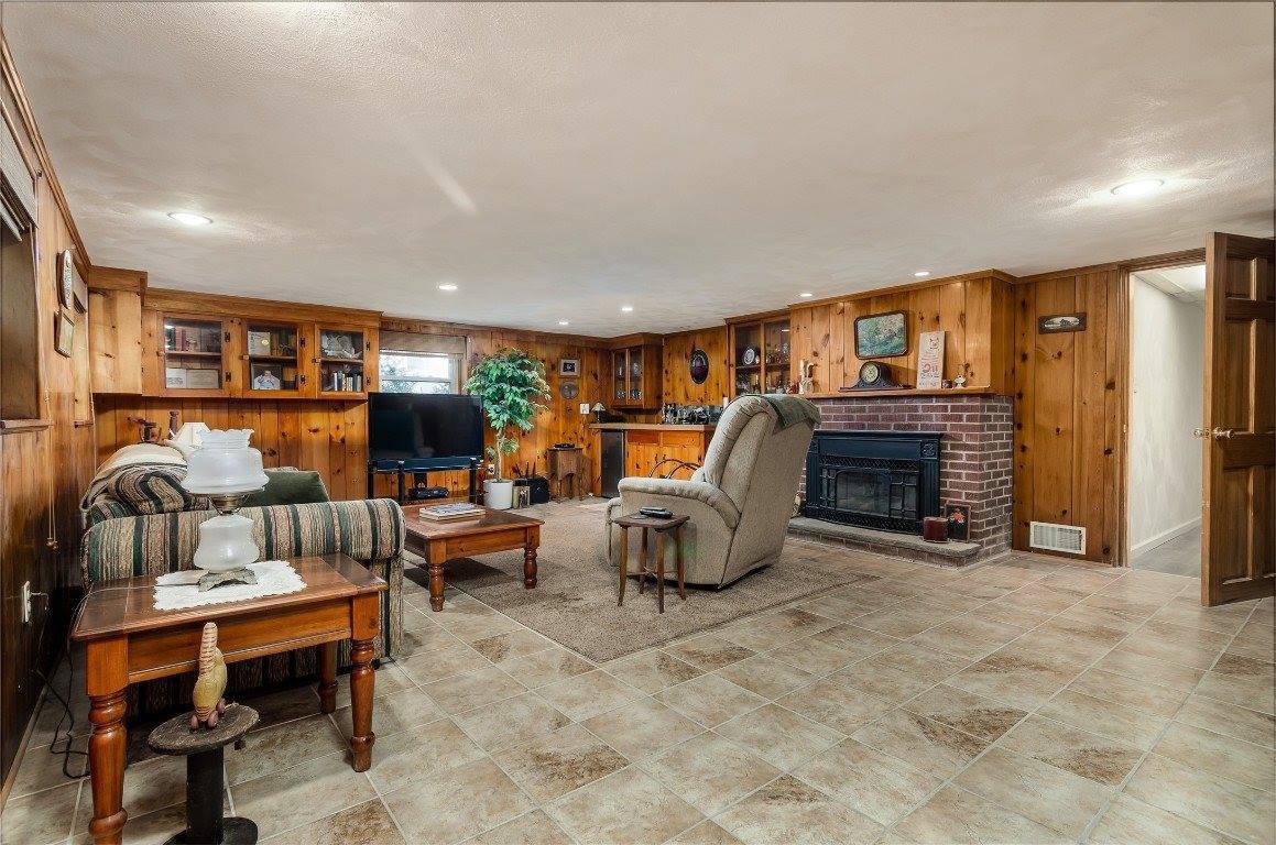 308 Academy Drive, Vestal, NY 13850