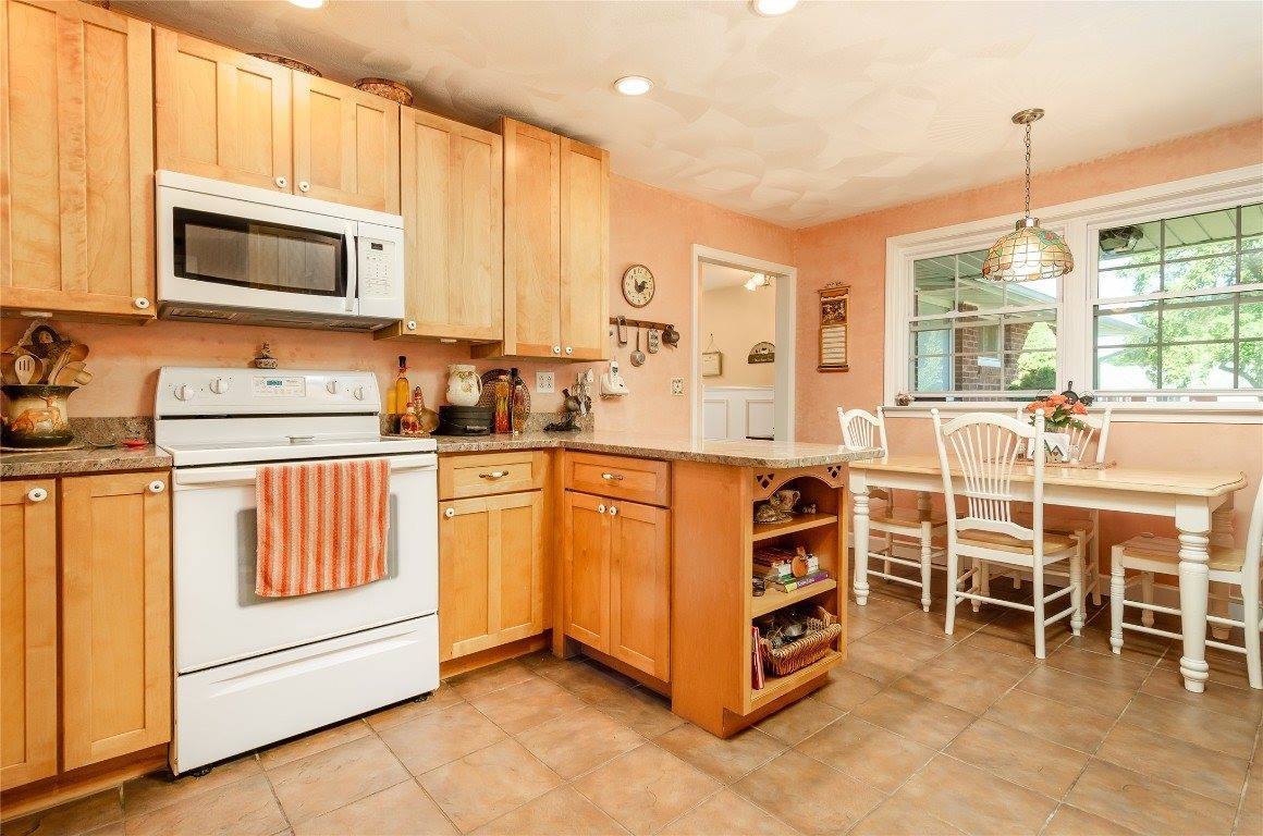 308 Academy Drive, Vestal, NY 13850