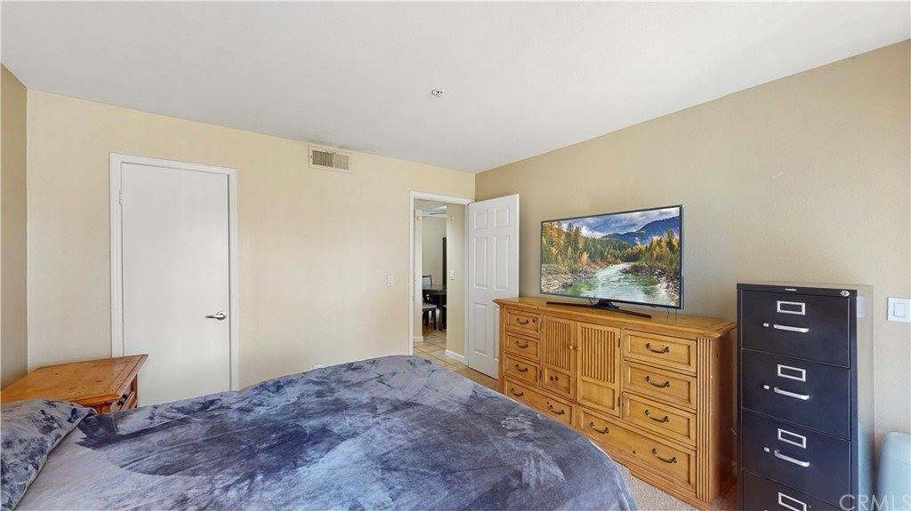 1995 Las Colinas Circle, Corona, CA 92879