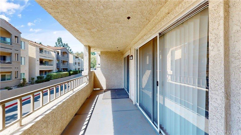1995 Las Colinas Circle, Corona, CA 92879