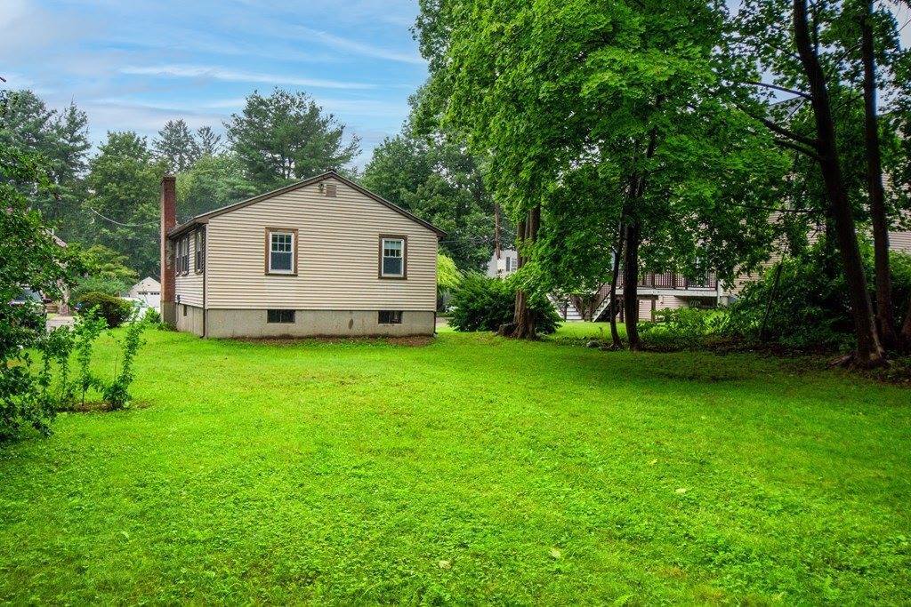 71 Clapp St, Walpole, MA 02081