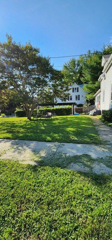 7 Gilmore Street, Chicopee, MA 01013