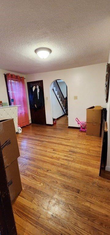 7 Gilmore Street, Chicopee, MA 01013