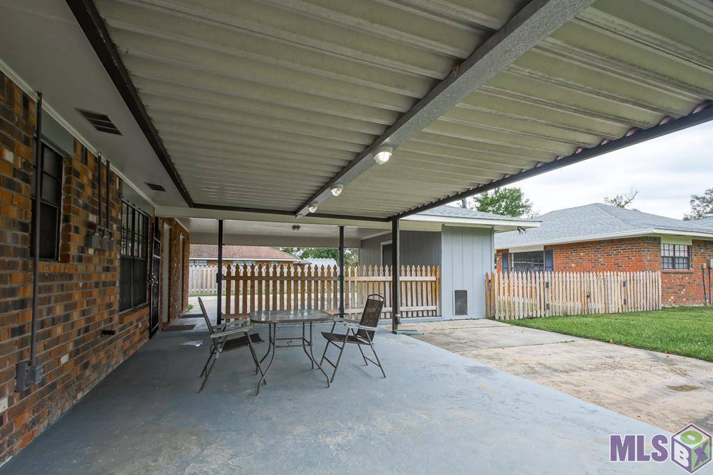 40124 Ronda Ave, Prairieville, LA 70769