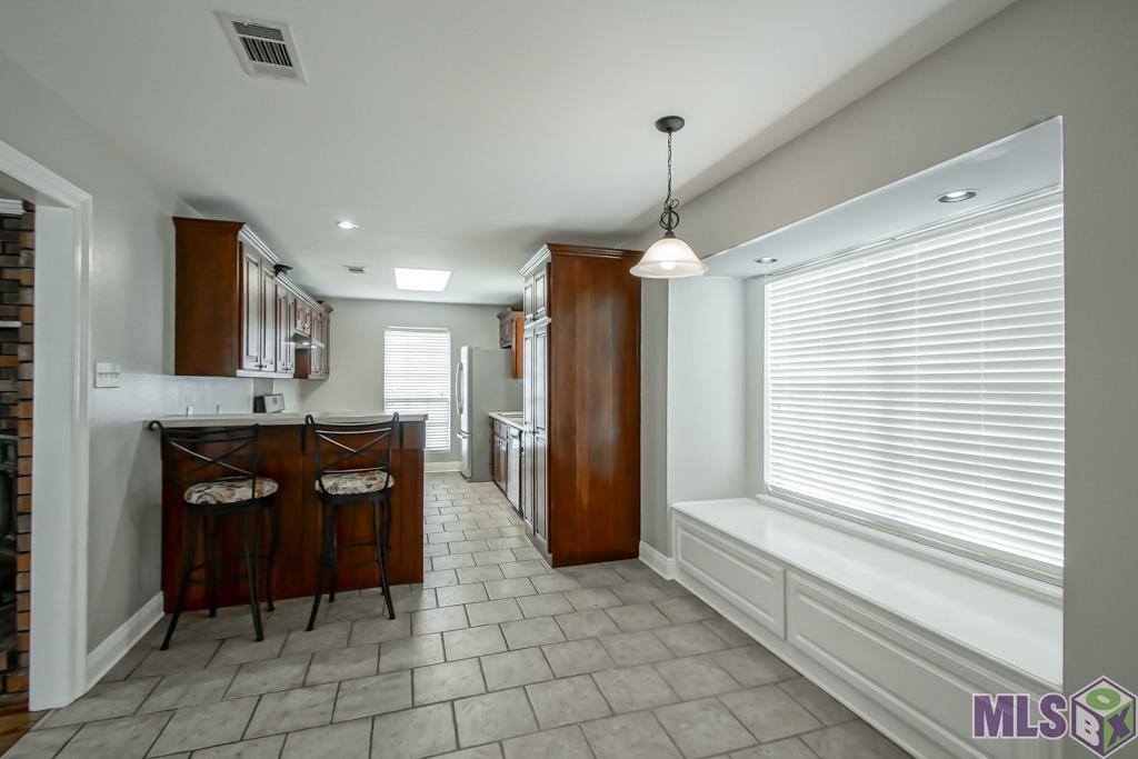 40124 Ronda Ave, Prairieville, LA 70769