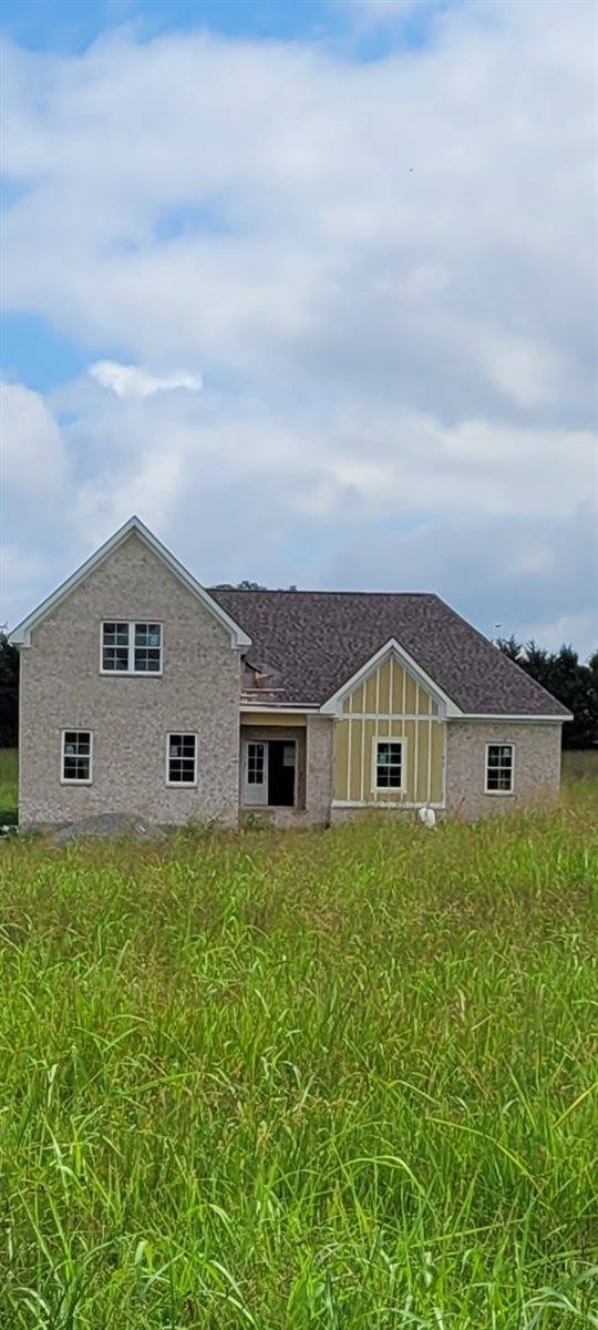 1310 Halls Mill Rd, Unionville, TN 37180