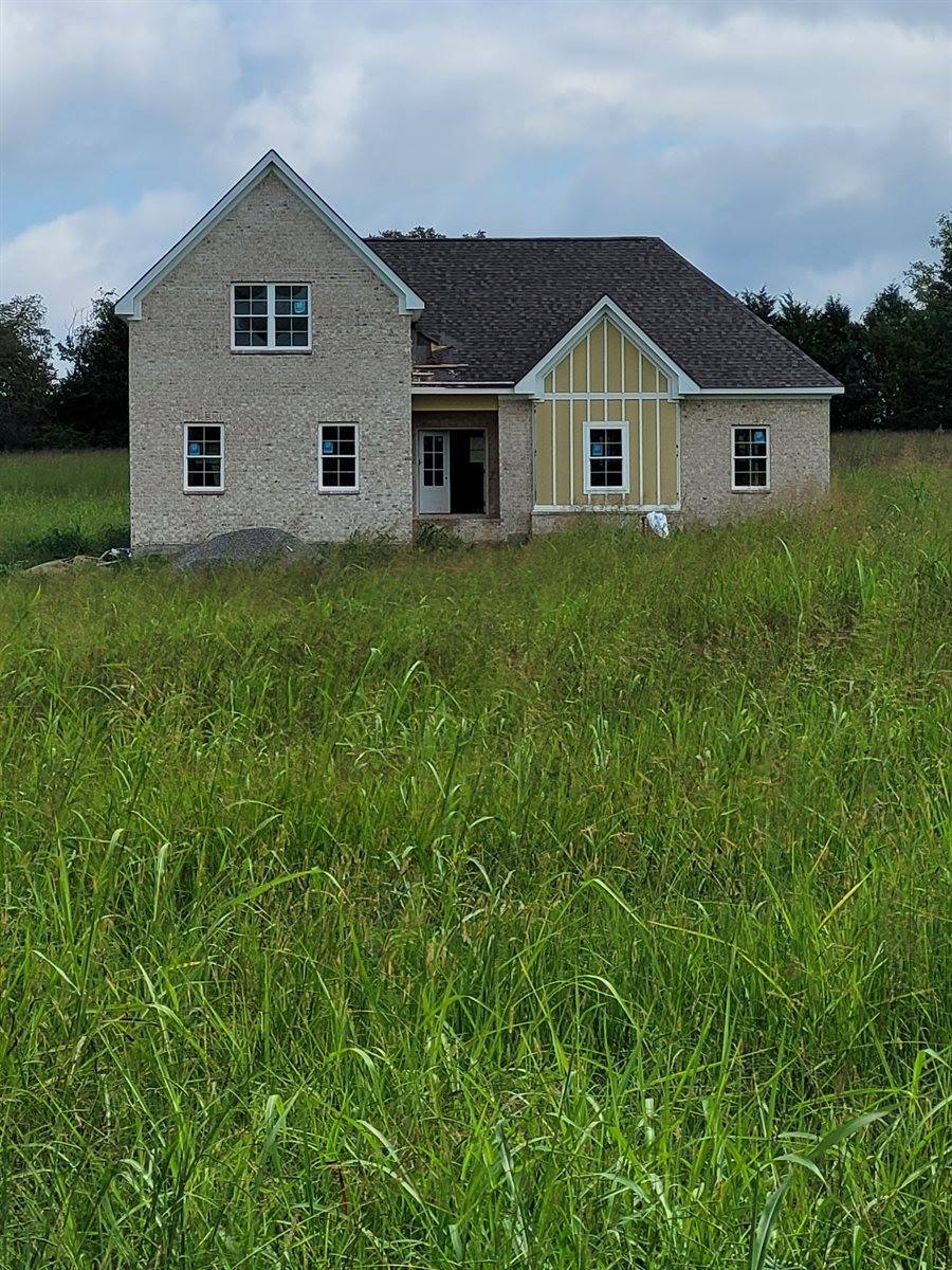 1310 Halls Mill Rd, Unionville, TN 37180