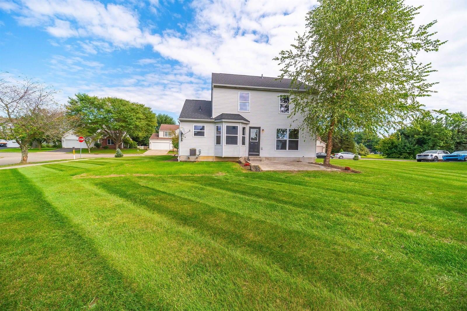 1501 South Hunters Drive, Newark, OH 43055